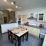 Apartamento Proche Des Remparts Et Tous Commerces.